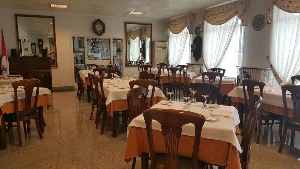 Hotel Nico Medinaceli Kültér fotó